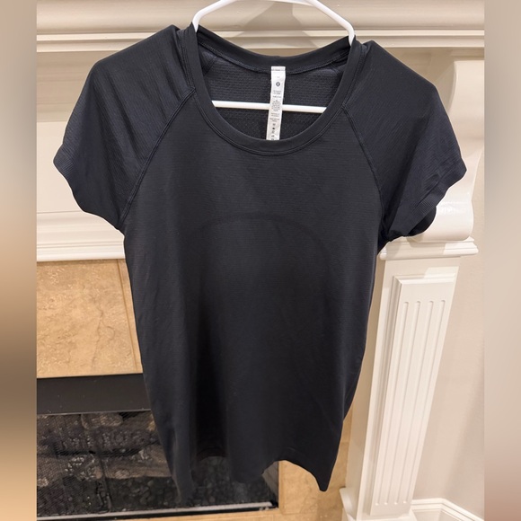 Lululemon Swiftly Tech Short-Sleeve Shirt - Picture 3 of 6